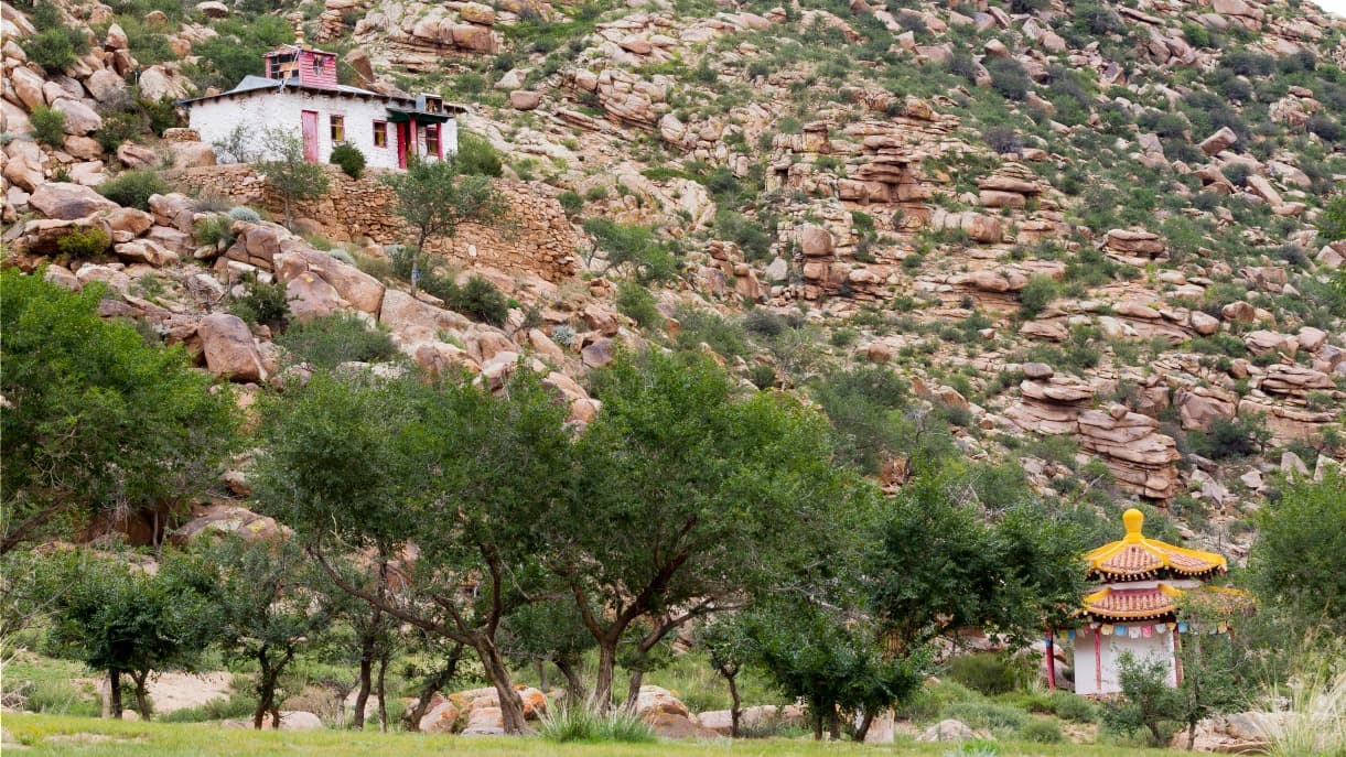 erdene khambiin khiid jpg
